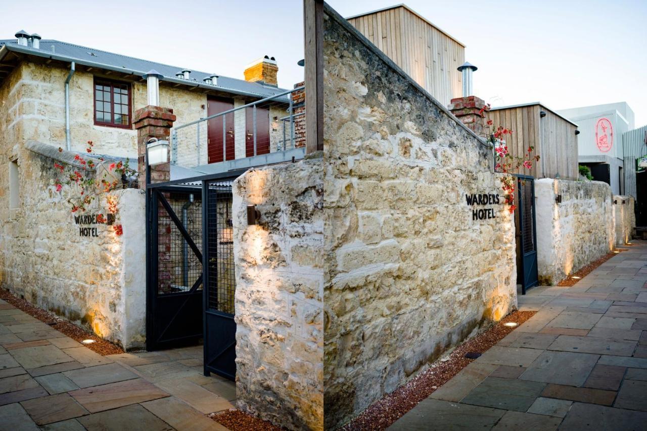 Warders By Garde Fremantle